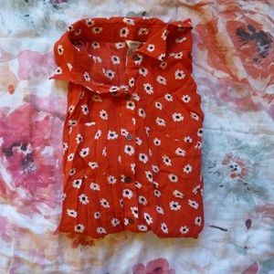 FOREVER 21 Adorable Red Floral Button Down Tank